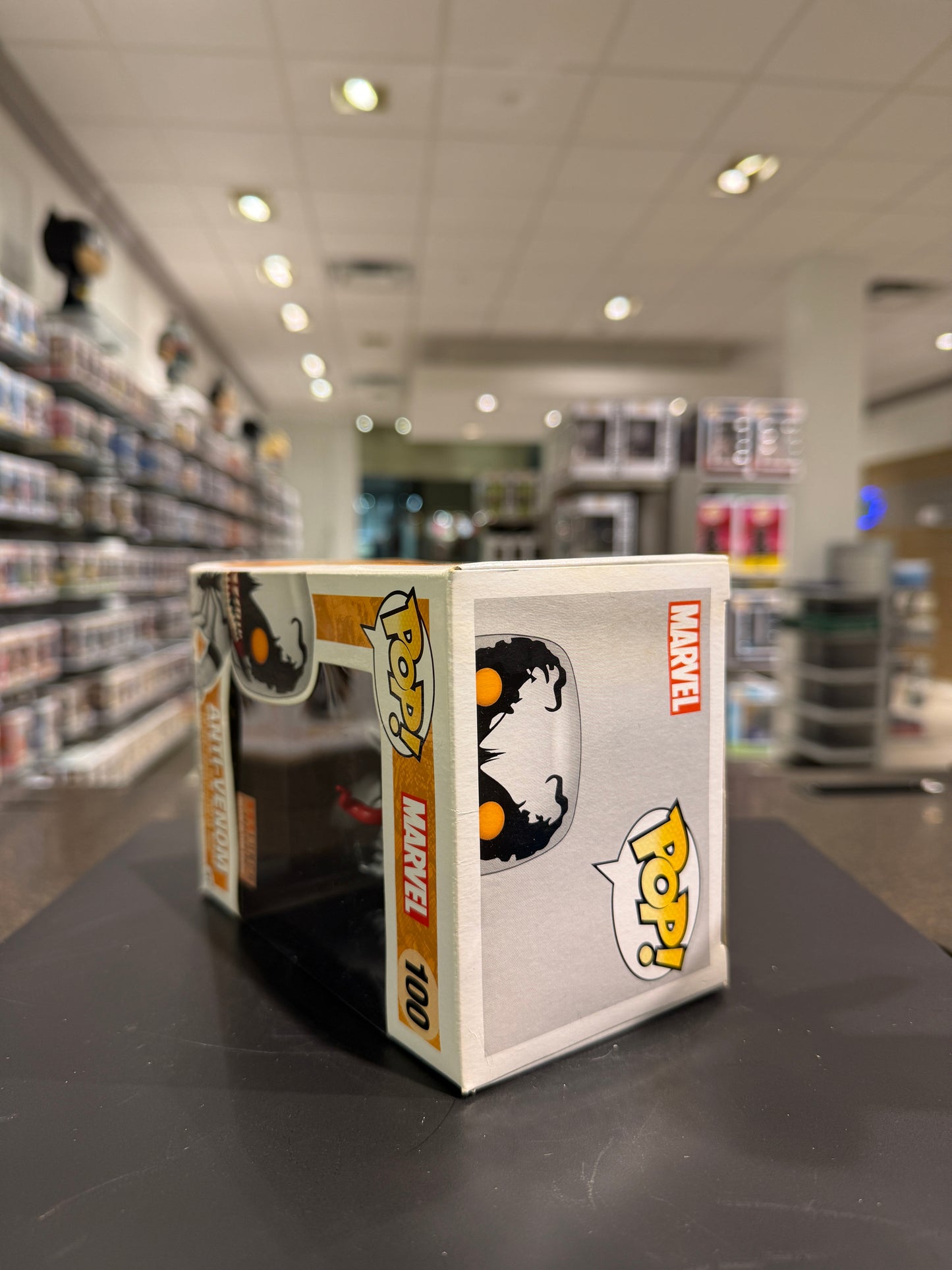 Funko Pop! Marvel - Anti-Venom Glow (BoxLunch)