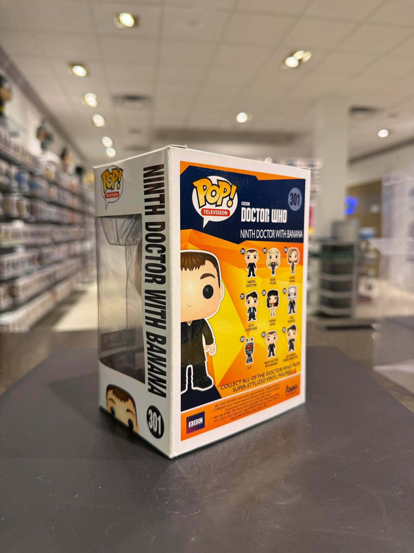 Funko Pop! Doctor Who - Ninth Doctor With Banana (Hot Topic)
