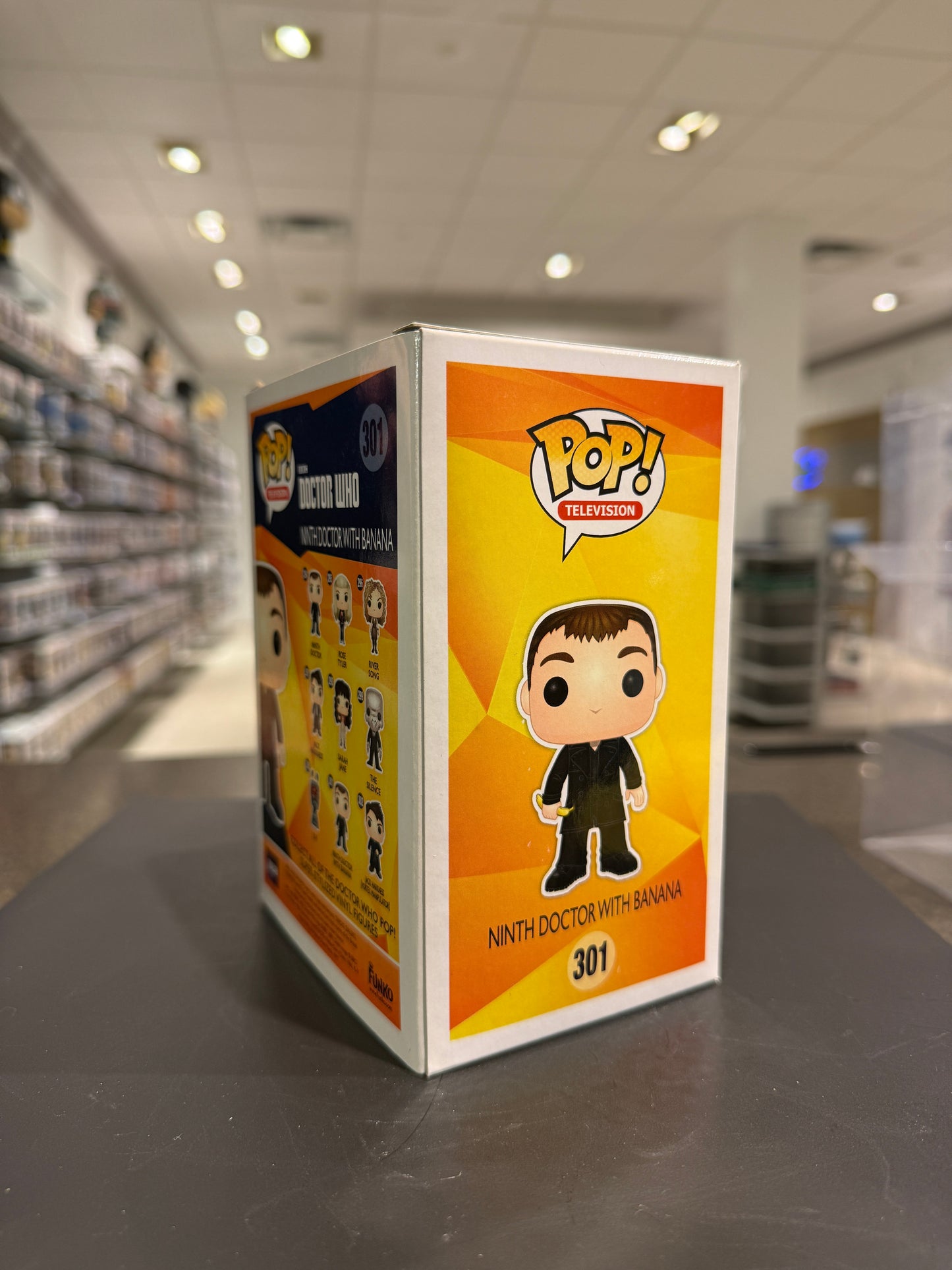 Funko Pop! Doctor Who - Ninth Doctor With Banana (Hot Topic)