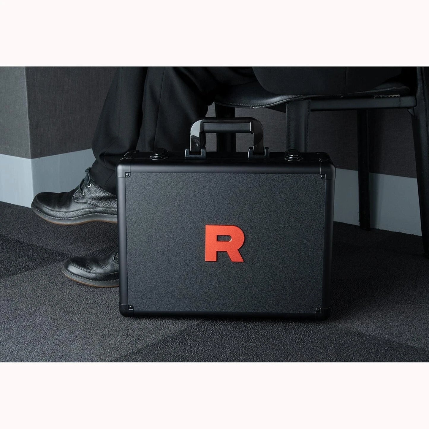 Pokemon TCG: The Glory of Team Rocket Briefcase